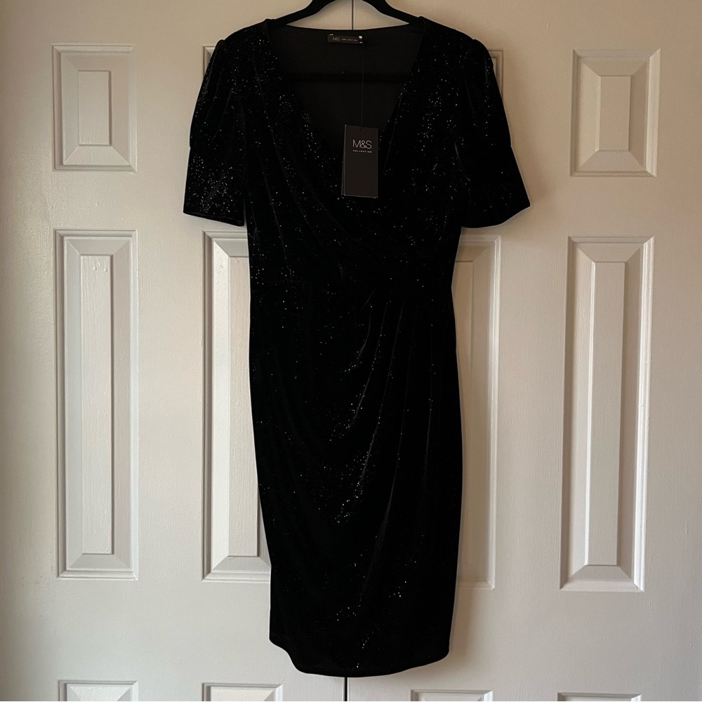 NWT Marks & Spencer Formal Black Velvet Sparkle Dress ✨ Size 8 US - Picture 2 of 12